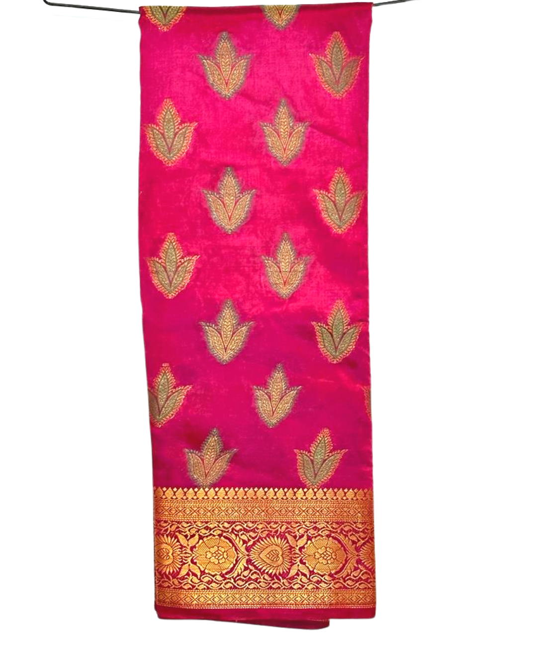 Woven silk saree with meena butta and rich pallu