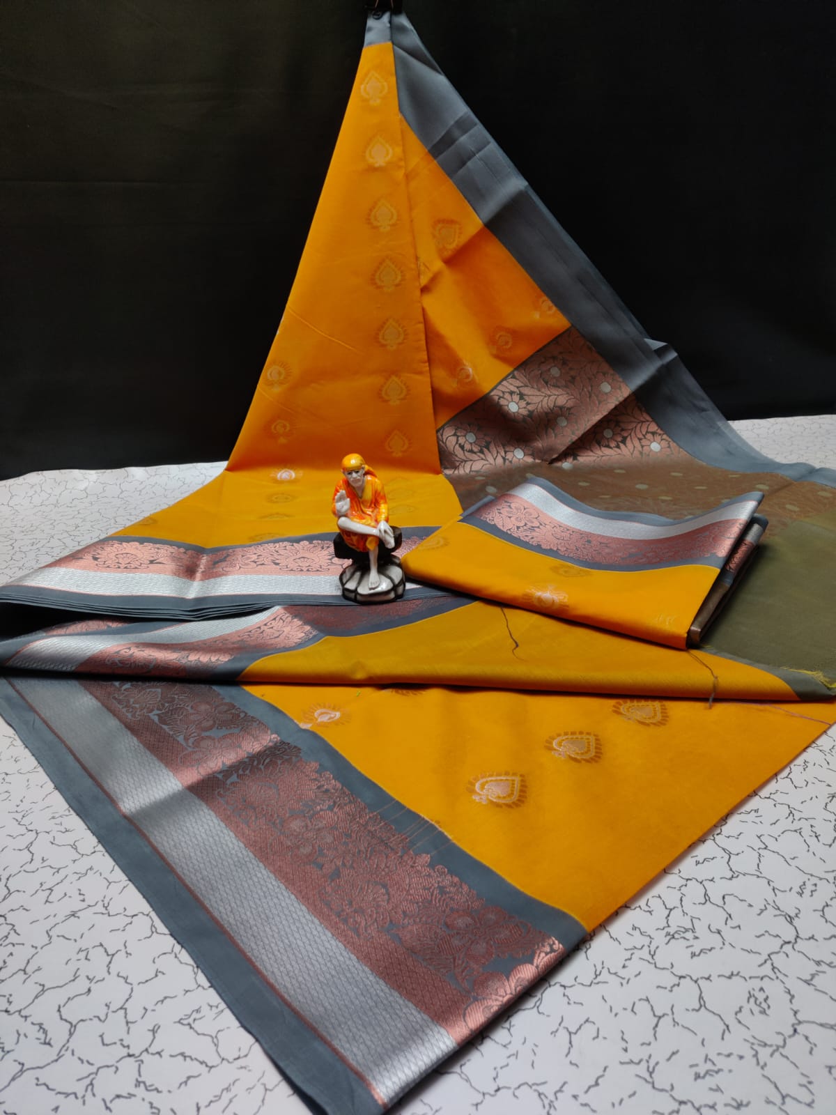 Yellow with Grey Uppada rich silk cotton korvai kottanji saree