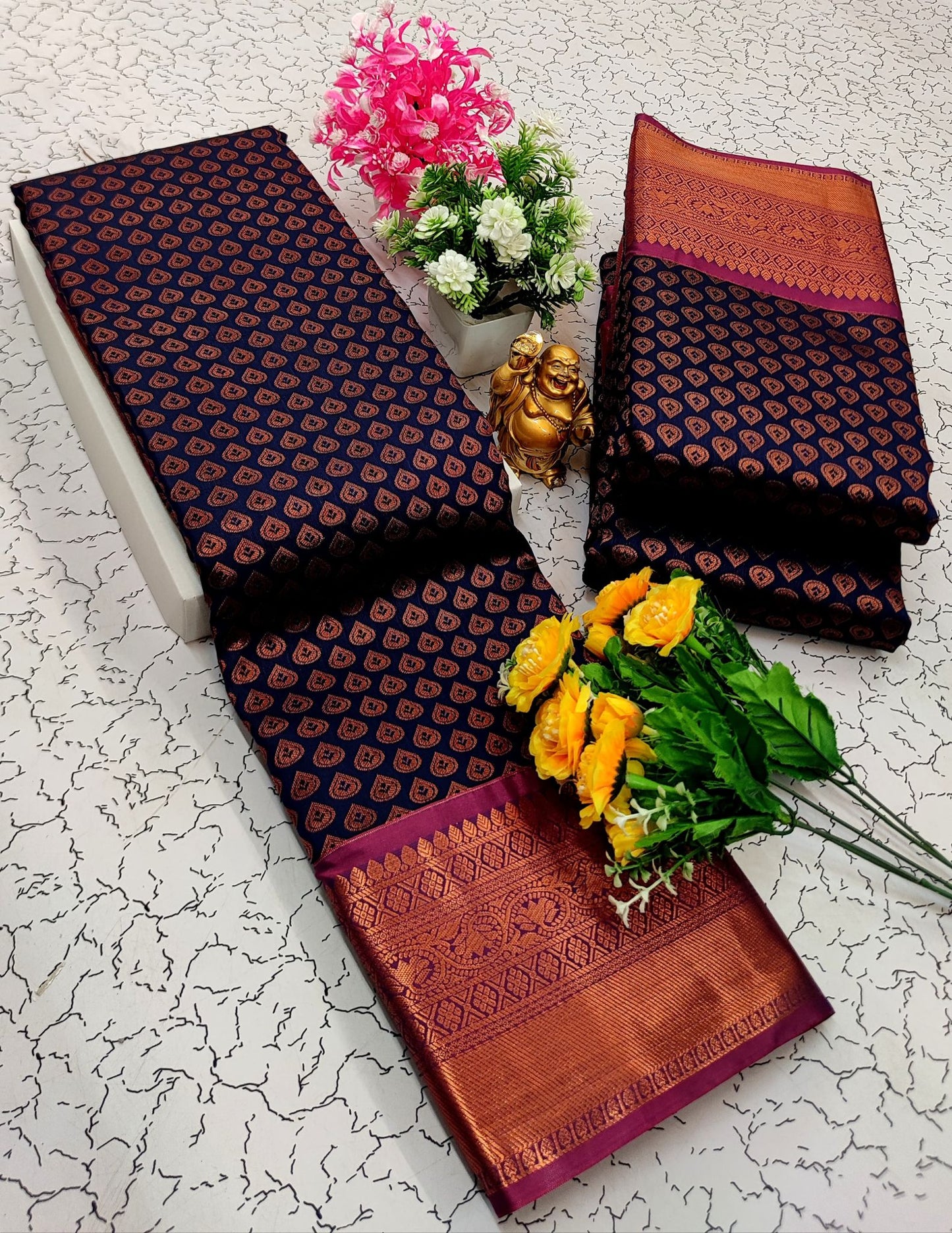 Dark Purple Samuthrika/vasthrakala style fancy bridal pick saree
