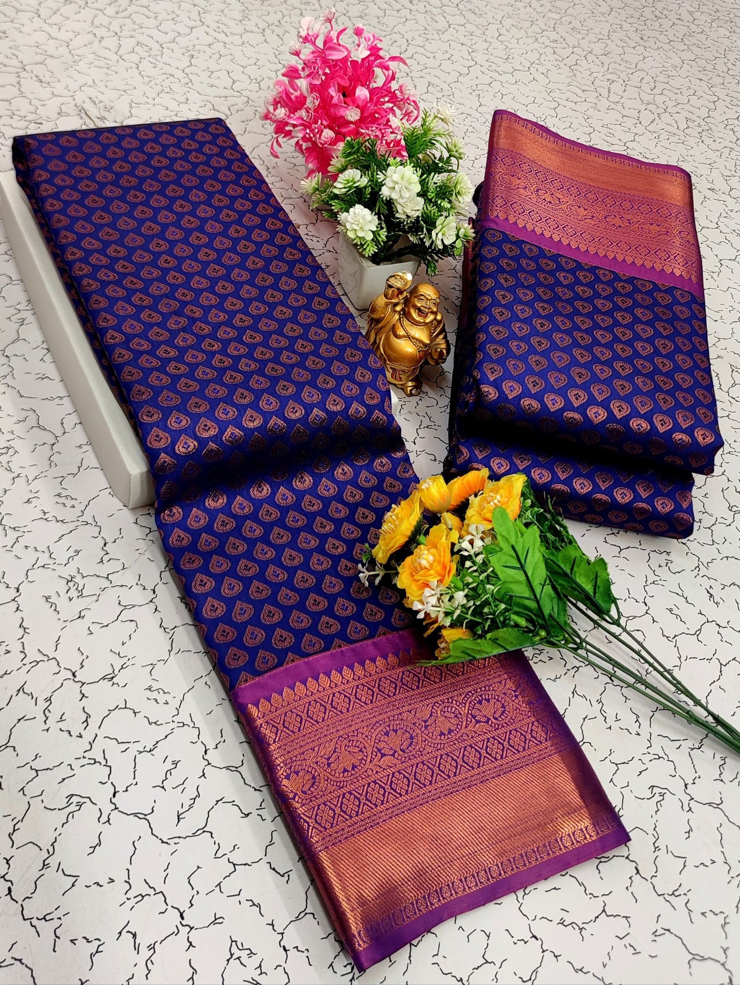 Bright Blue Samuthrika/vasthrakala style fancy bridal pick saree