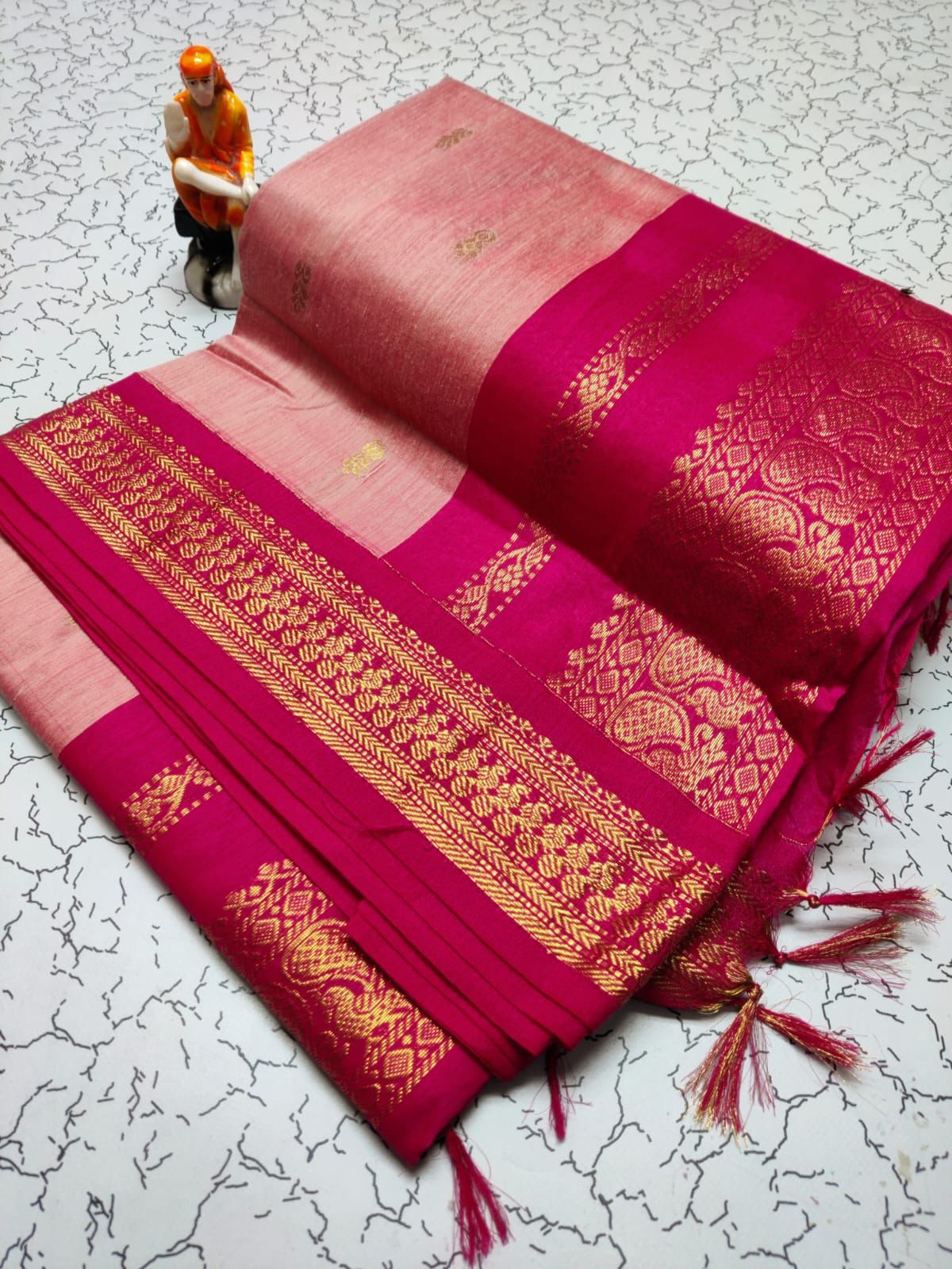 Pink & pink butta Premium Quality Kalyani cotton saree/Lata Gadwal Paithani