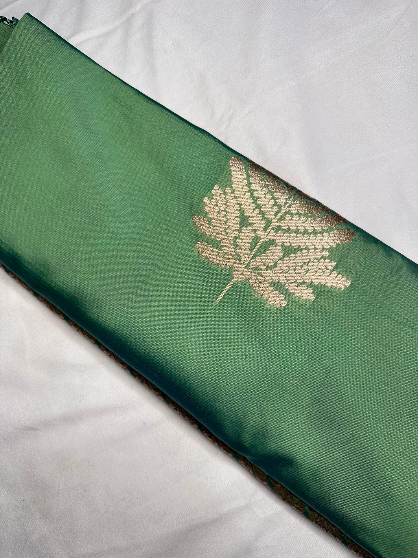 Butter silk saree - green