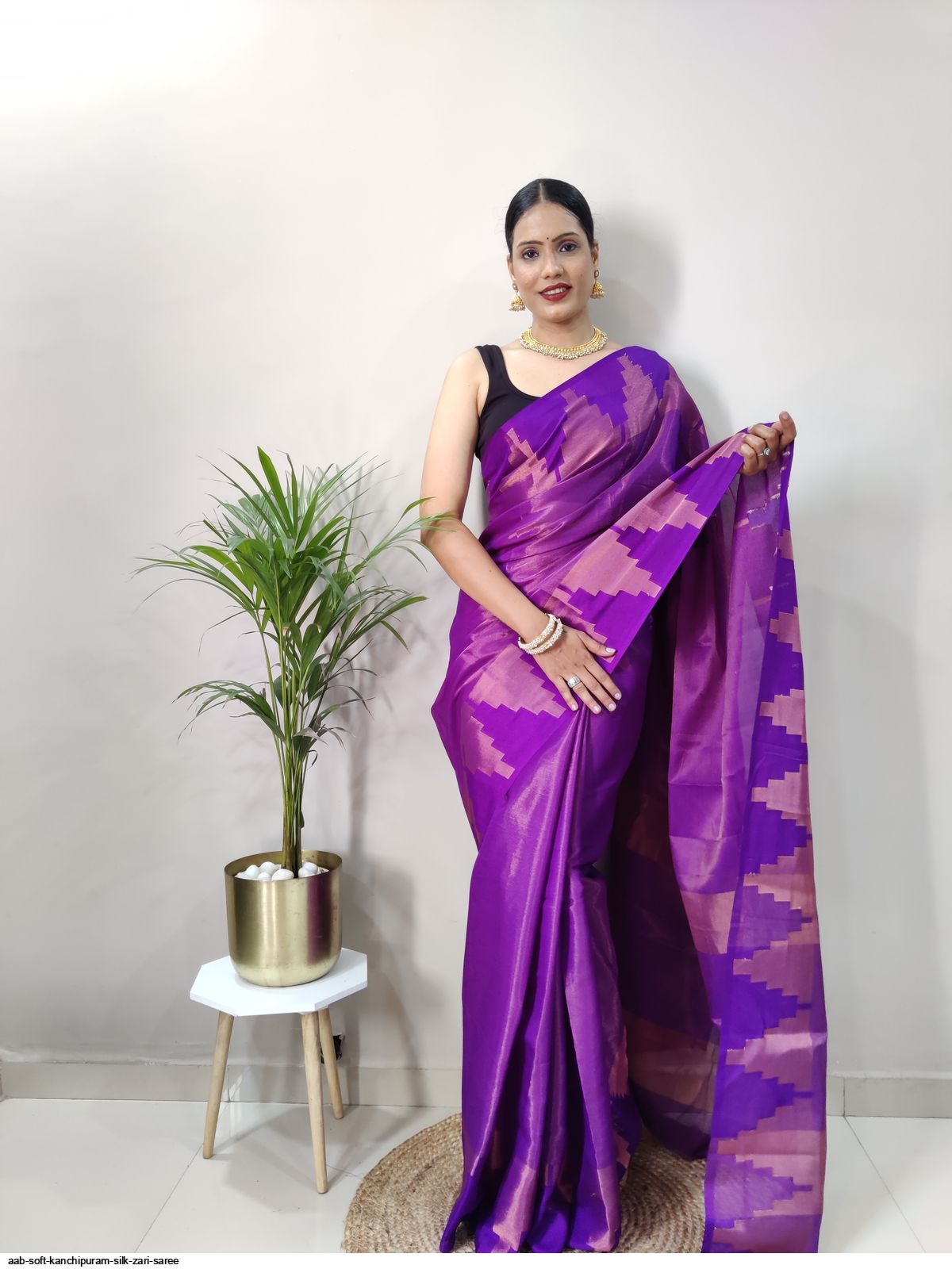 SOFT KANCHIPURAM SILK ZARI SAREE