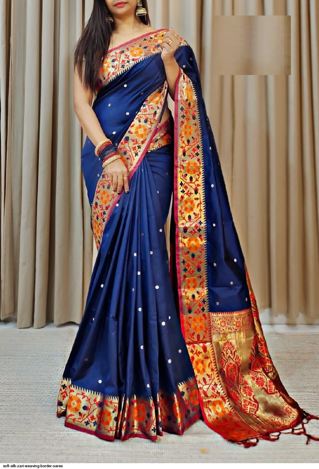 Soft Silk Zari Weaving Border Saree