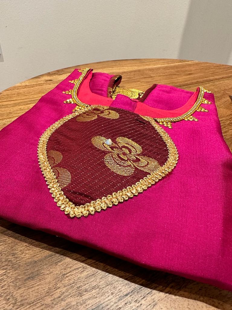 Pattu Pavadai